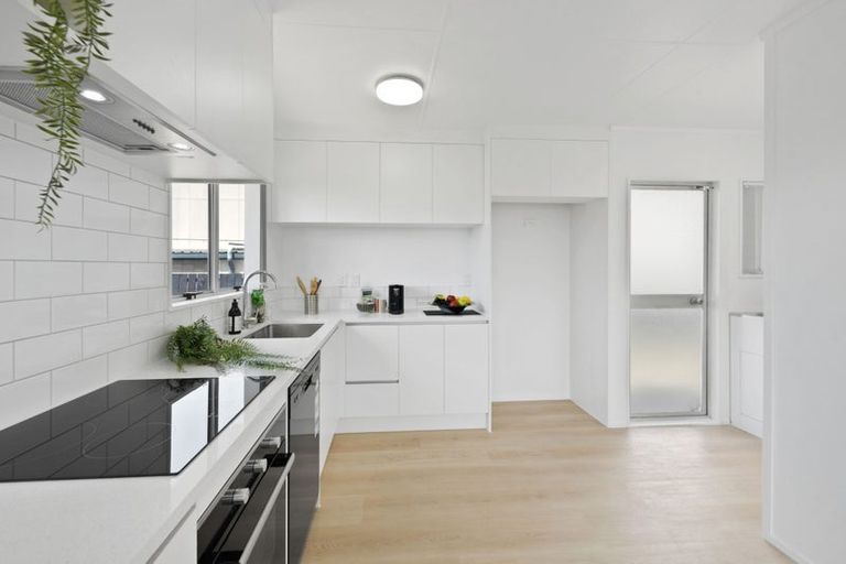 Photo of property in 1/17 Dunstan Place, Otara, Auckland, 2023