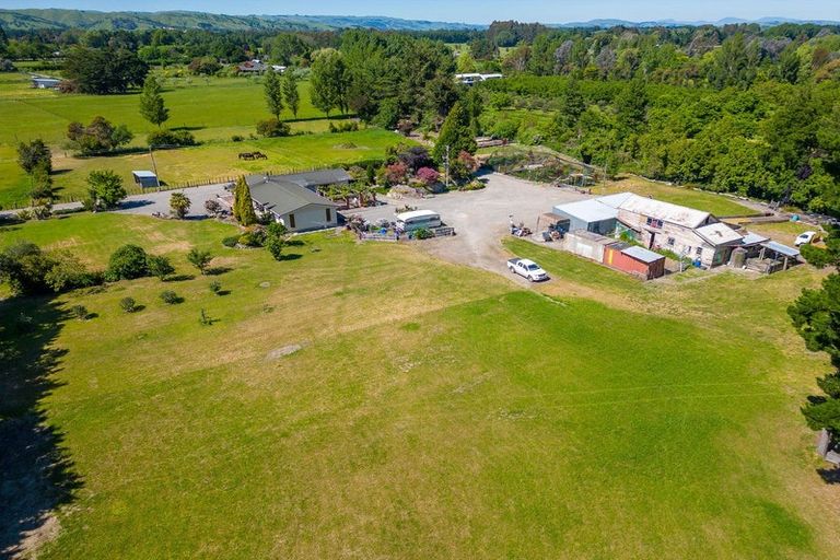 Photo of property in 16 Te Whiti Road, Homebush, Masterton, 5810