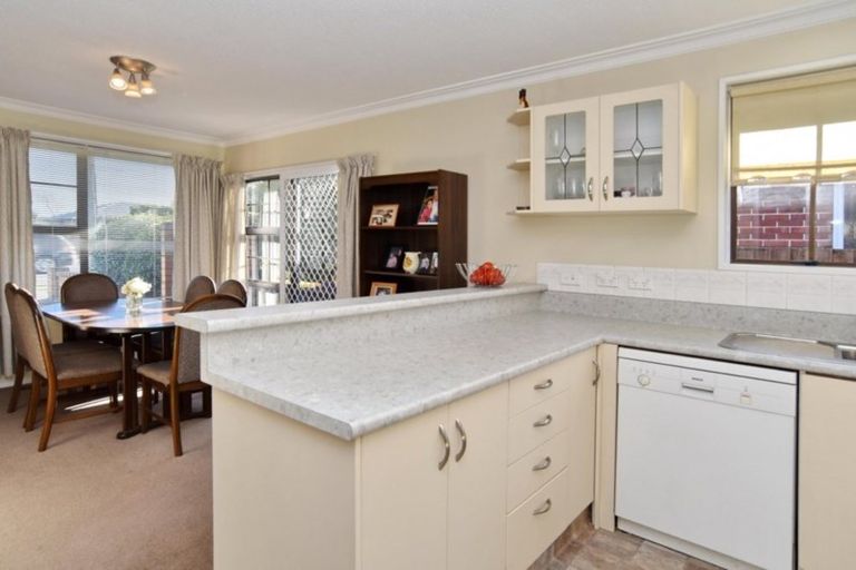Photo of property in 1/358 Greers Road, Bishopdale, Christchurch, 8053