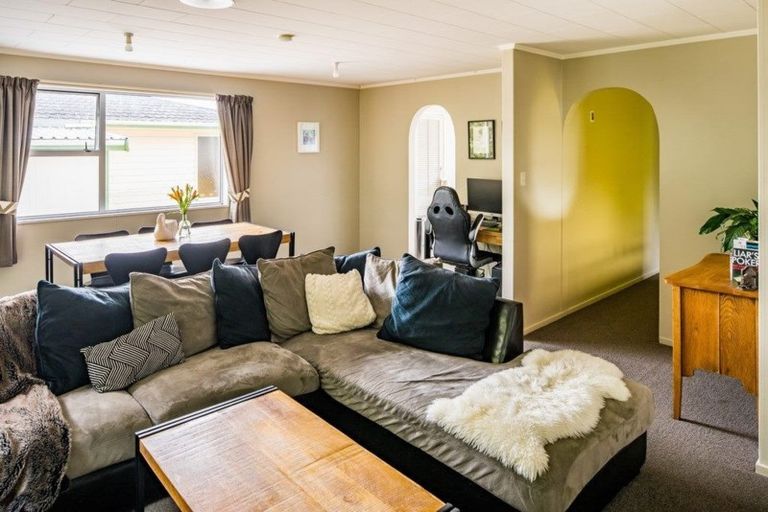 Photo of property in 64a Truscott Avenue, Johnsonville, Wellington, 6037