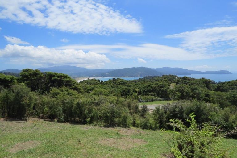 Photo of property in 890 Tuateawa Road, Waikawau, Coromandel, 3584