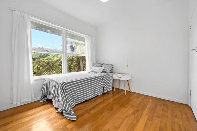 Photo of property in 4/23 Belle Vue Avenue, Northcote Point, Auckland, 0627