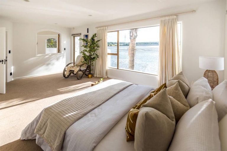 Photo of property in 6 Shepherds Road, Papakura, 2110