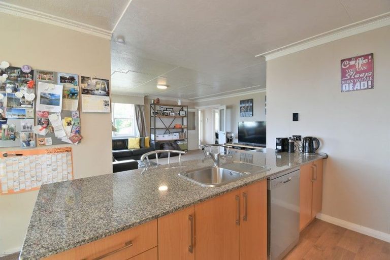 Photo of property in 28 Durham Street, Mornington, Dunedin, 9011