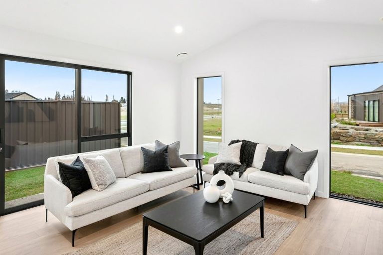 Photo of property in 9 Keown Street, Wanaka, 9305