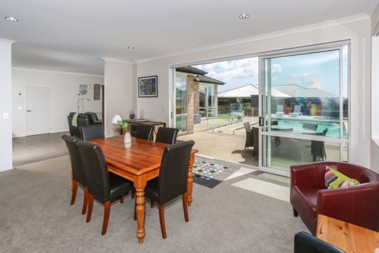 Photo of property in 15 Top Road, Pukekohe, 2120