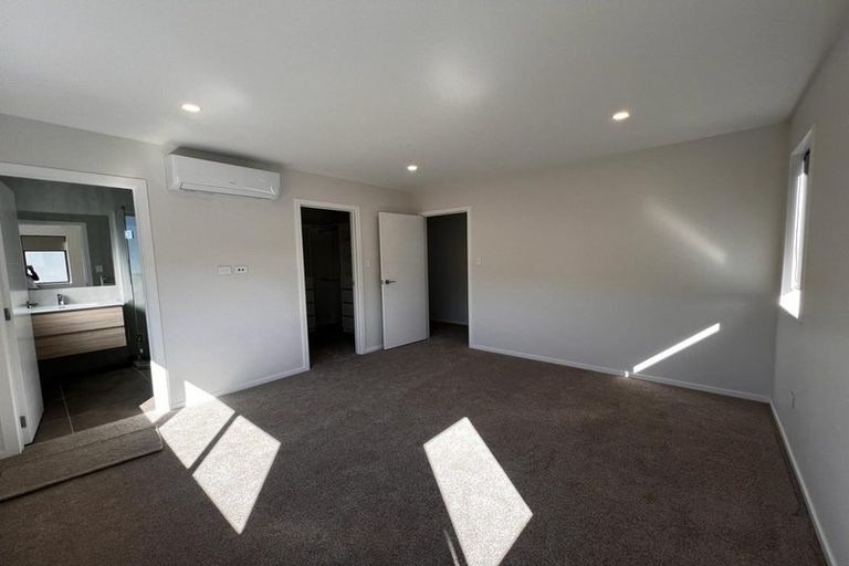 Photo of property in 7a Hinau Street, New Lynn, Auckland, 0600