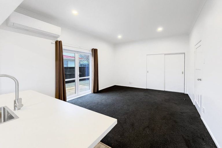 Photo of property in 27 Glasgow Street, Takaro, Palmerston North, 4412