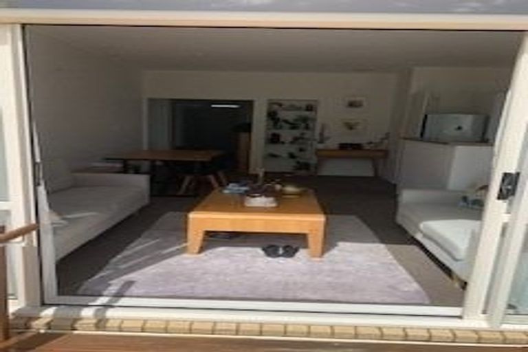 Photo of property in 7/1-5 Gleanor Avenue, Oteha, Auckland, 0632