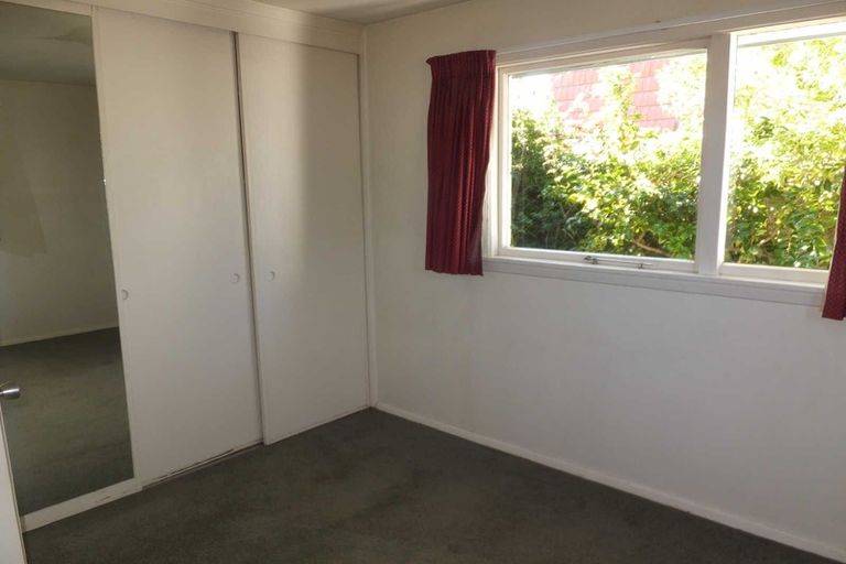 Photo of property in 22 Powell Crescent, Ilam, Christchurch, 8041