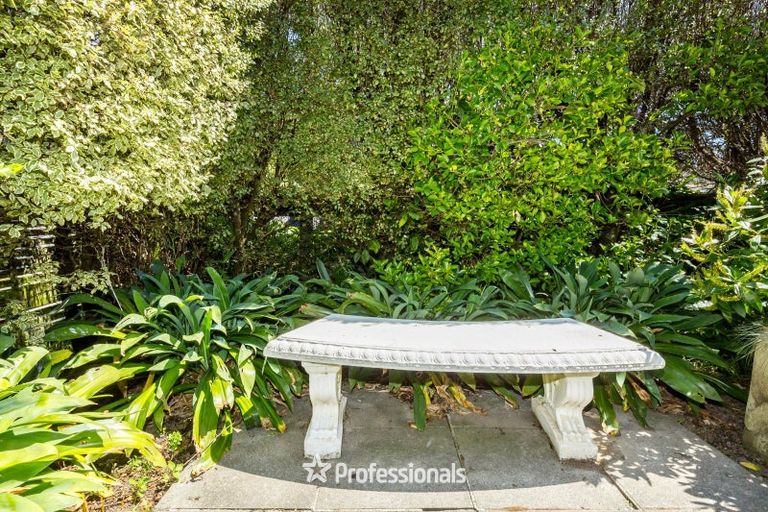 Photo of property in 34 Palmer Crescent, Silverstream, Upper Hutt, 5019