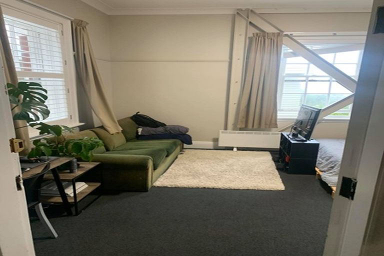 Photo of property in Fire Station Apartments, 54 Northland Road, Northland, Wellington, 6012