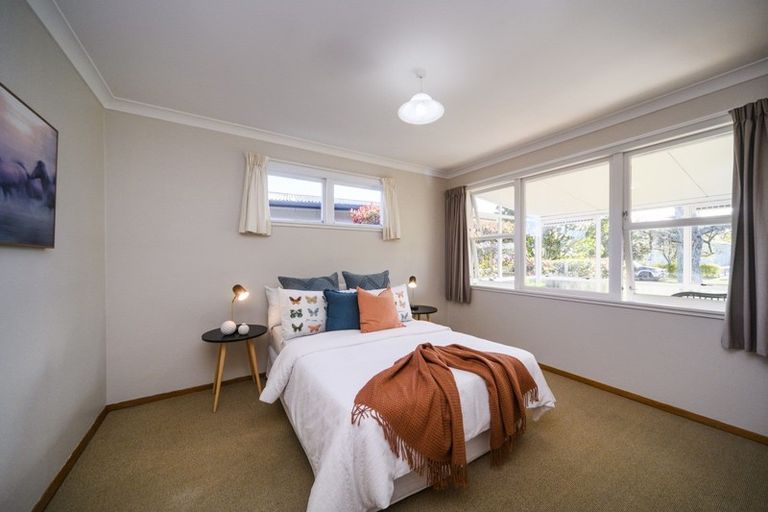 Photo of property in 6 Ruha Street, West End, Palmerston North, 4412