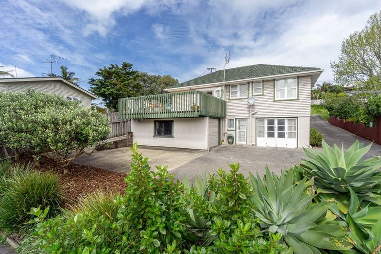 Photo of property in 1/47 Glencoe Road, Browns Bay, Auckland, 0630