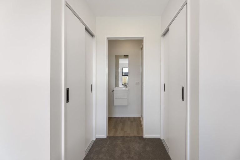 Photo of property in 100 Hagart-alexander Drive, Mosgiel, 9024