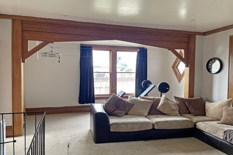 Photo of property in 14 Cadman Street, Dannevirke, 4930