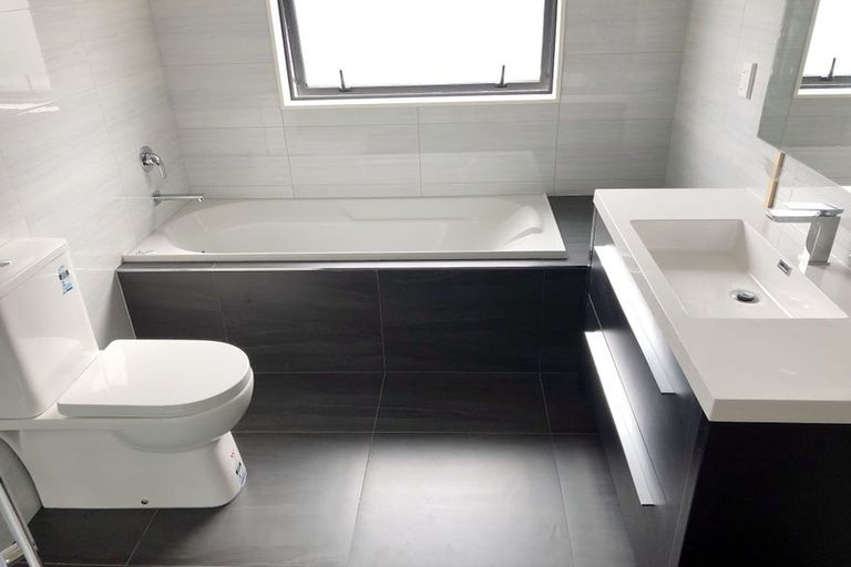 Photo of property in 177 Titirangi Road, New Lynn, Auckland, 0600