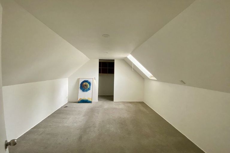 Photo of property in 40 Tudor Road, Henderson, Auckland, 0610