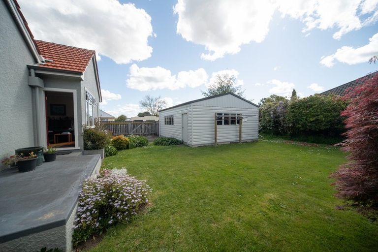 Photo of property in 547 Featherston Street, Roslyn, Palmerston North, 4414