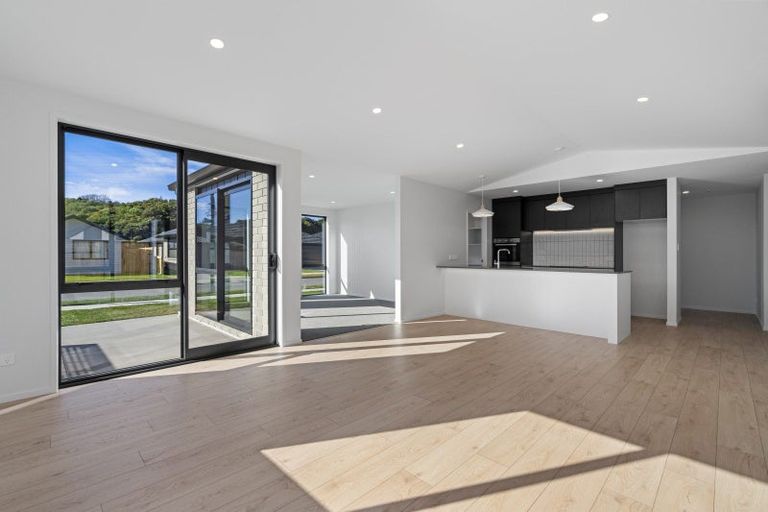 Photo of property in 162 Adler Drive, Ohauiti, Tauranga, 3112
