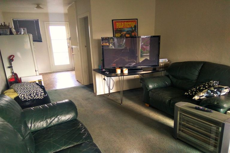 Photo of property in 2/574 Hereford Street, Linwood, Christchurch, 8011