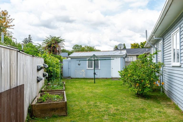 Photo of property in 12 Tui Avenue, Forest Lake, Hamilton, 3200