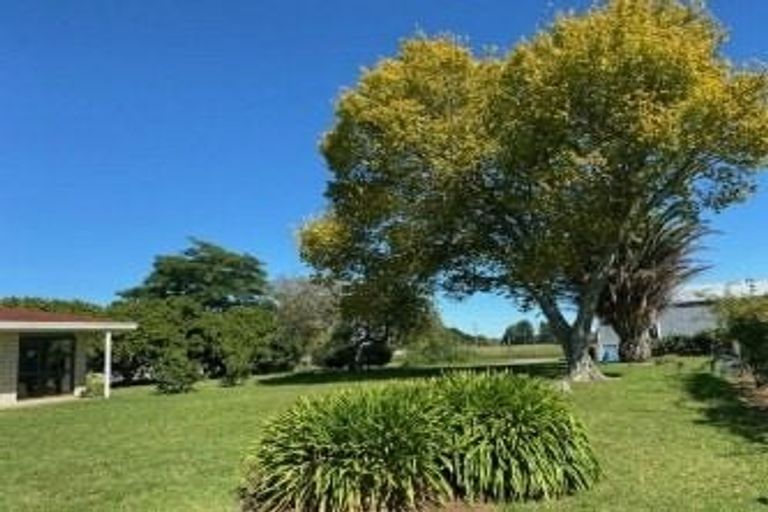 Photo of property in 15 Racecourse Road, Te Aroha, 3393