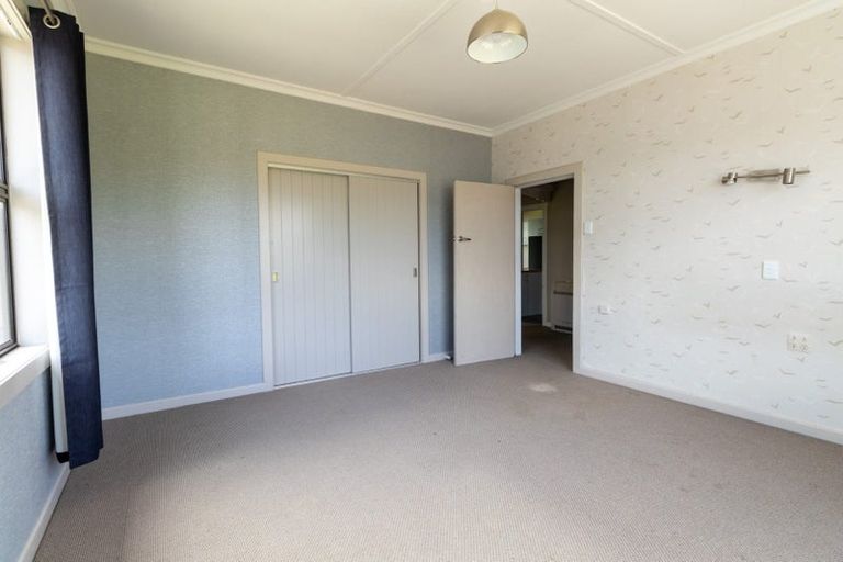 Photo of property in 42 Albert Street, Winton, 9720