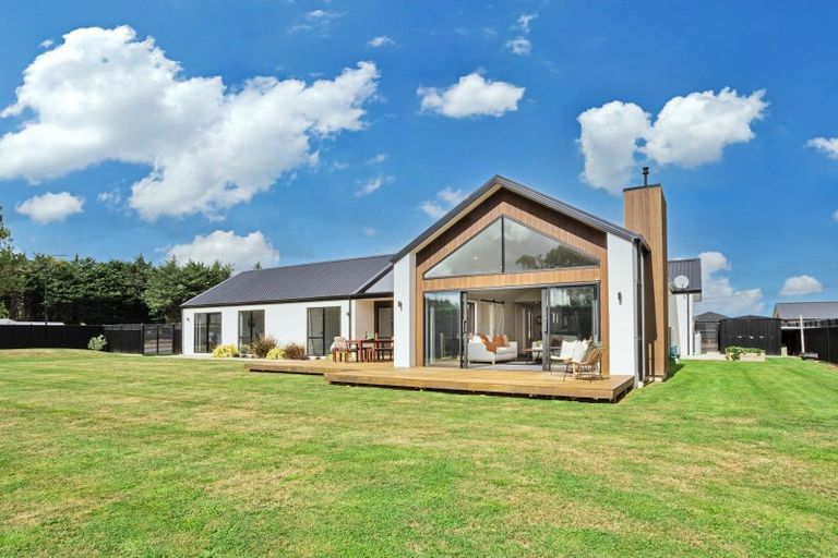 Photo of property in 23 Lumsden Drive, Waikiwi, Invercargill, 9810