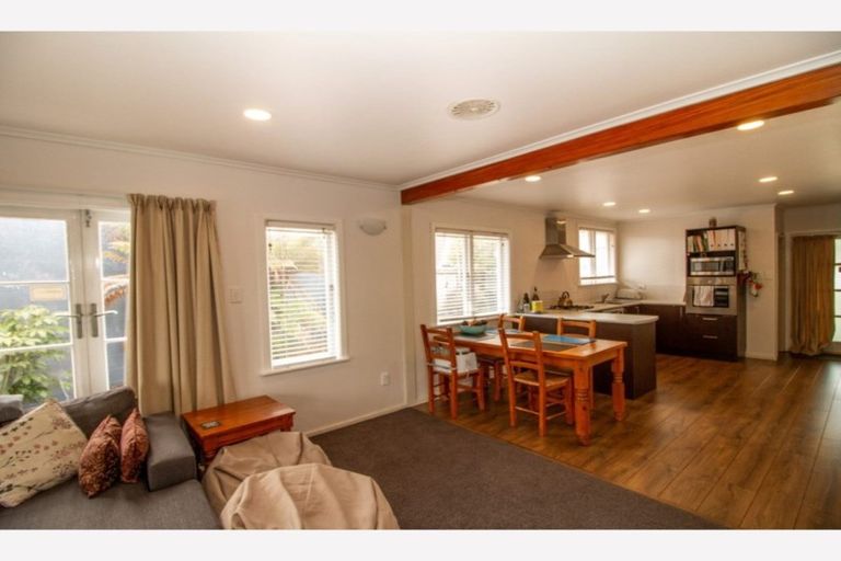 Photo of property in 9 Martin Place, Ohakune, 4625