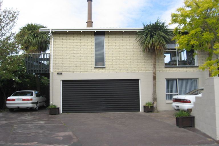 Photo of property in 30 Brogar Place, Casebrook, Christchurch, 8051