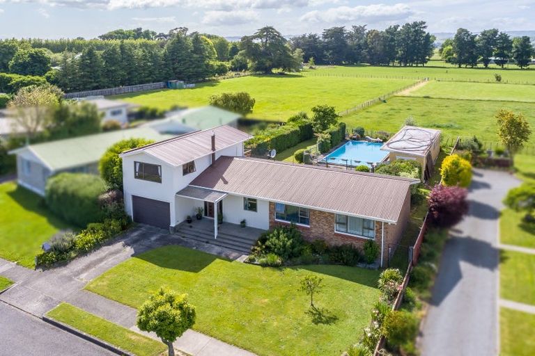 Photo of property in 7 Fairbrother Street, Carterton, 5713