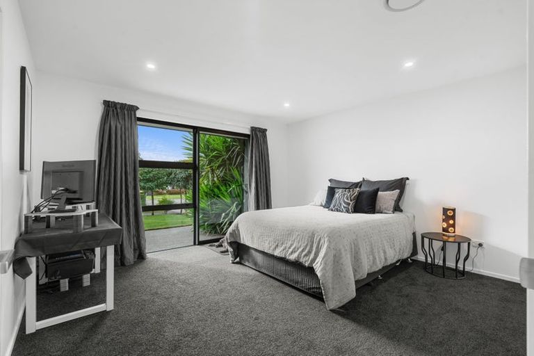 Photo of property in 6 Hazelnut Avenue, Prebbleton, 7604