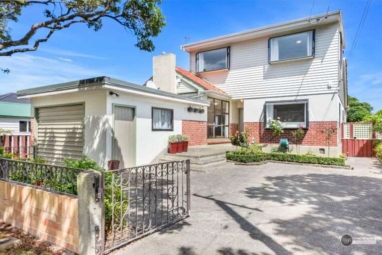 Photo of property in 71 Bell Road, Waiwhetu, Lower Hutt, 5010