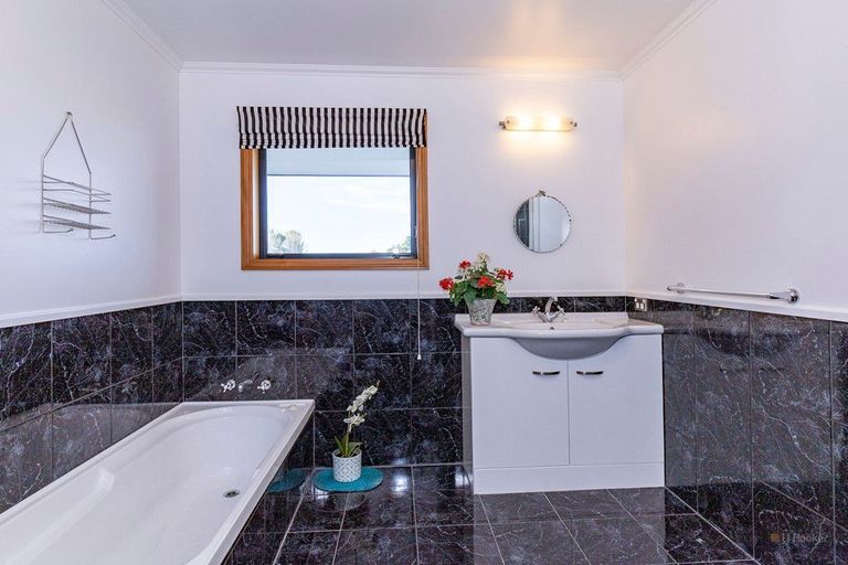 Photo of property in 9 Cascade Place, Geraldine, 7930