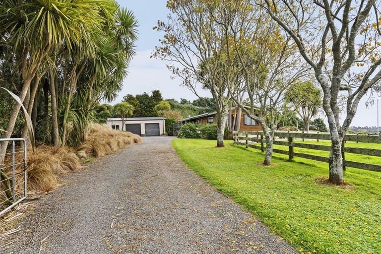 Photo of property in 52 Surrey Hill Road, Kaitake, New Plymouth, 4374
