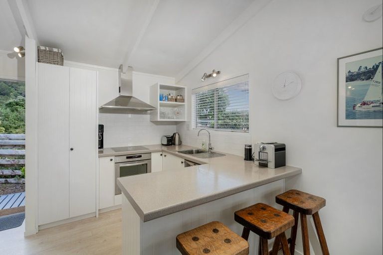 Photo of property in 1 Parsons Dell, Pauanui, Hikuai, 3579