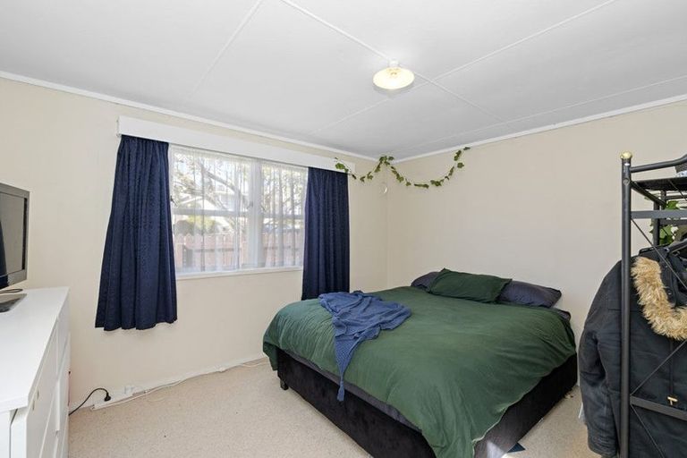 Photo of property in 145 Cambridge Street, Levin, 5510
