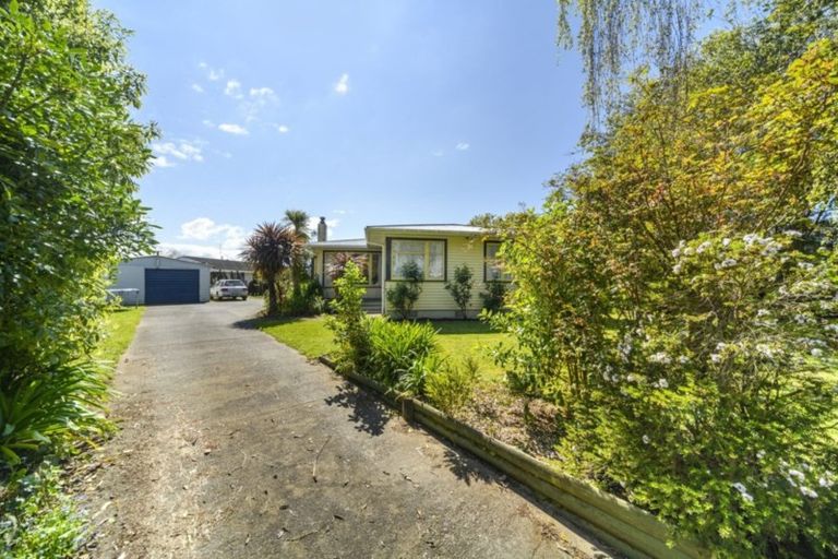 Photo of property in 14 Marsden Place, Awapuni, Palmerston North, 4412