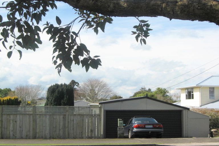 Photo of property in 91a Govett Avenue, Frankleigh Park, New Plymouth, 4310