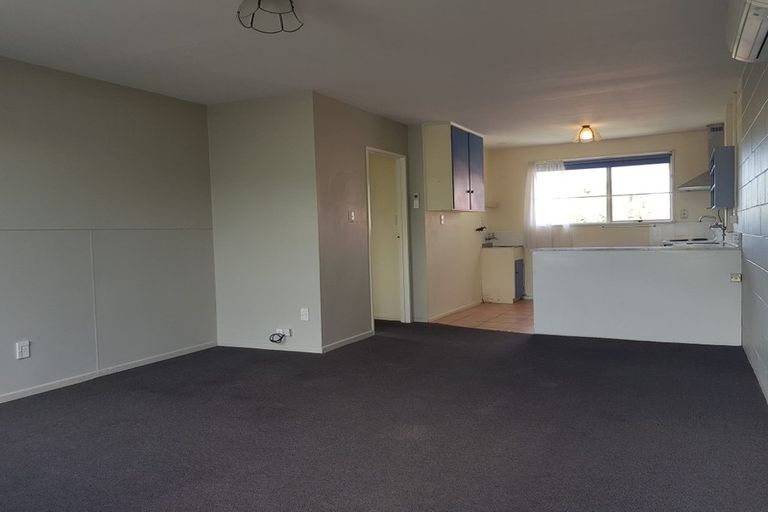 Photo of property in 2/72 Fairfield Avenue, Addington, Christchurch, 8024
