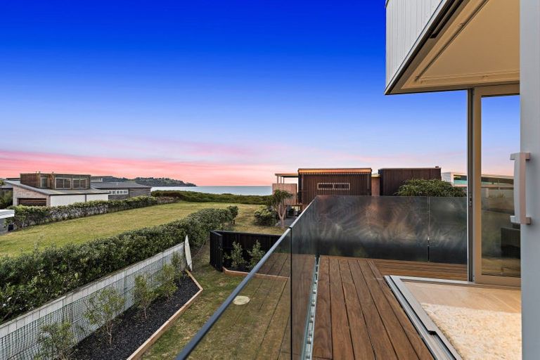 Photo of property in 61 Kewai Street, Omaha, 0986