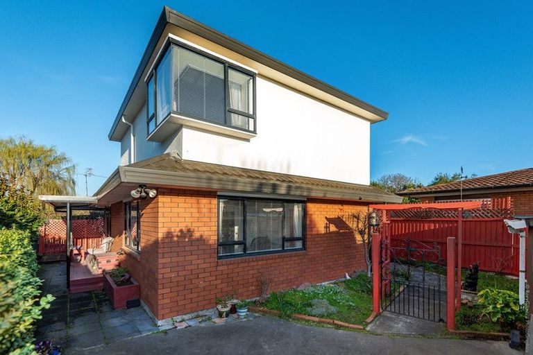 Photo of property in 2/18 Ensors Road, Opawa, Christchurch, 8023