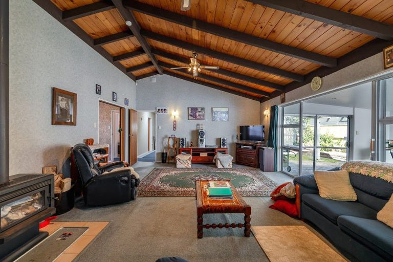 Photo of property in 10 Lockhart Avenue, Milson, Palmerston North, 4414