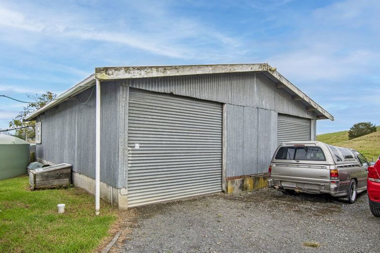 Photo of property in 813 Paradise Road, Tangiteroria, 0381