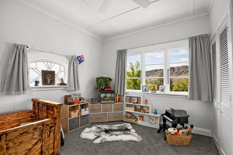 Photo of property in 182 Tarbert Street, Alexandra, 9320