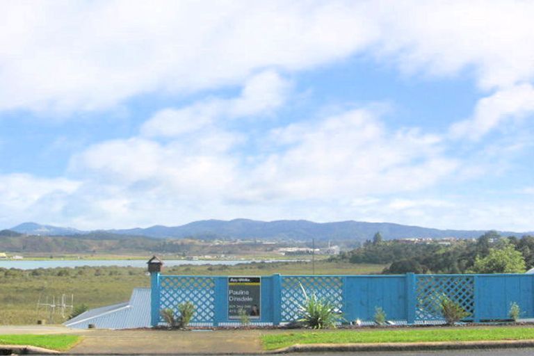 Photo of property in 32 Raumati Crescent, Onerahi, Whangarei, 0110