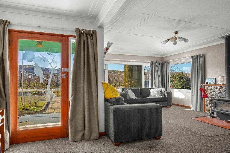 Photo of property in 301 Roxburgh Road East, Roxburgh East, Roxburgh, 9571