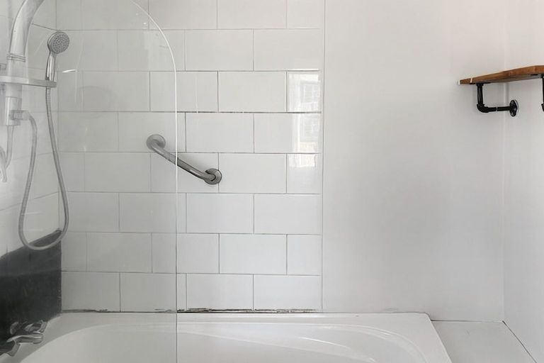 Photo of property in 26 Stout Street, Shannon, 4821