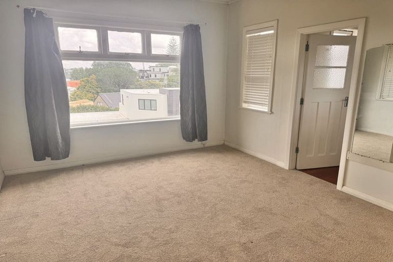 Photo of property in 23 Grace Street, Orakei, Auckland, 1071